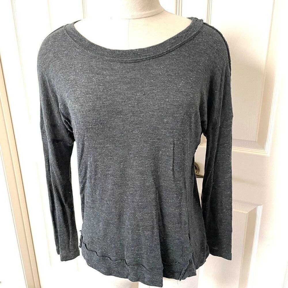 Splendid grey long sleeved top